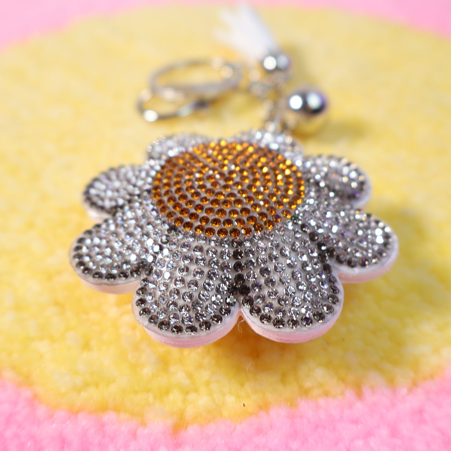 Daisy Bag Charm rhinestone Flower Keychain